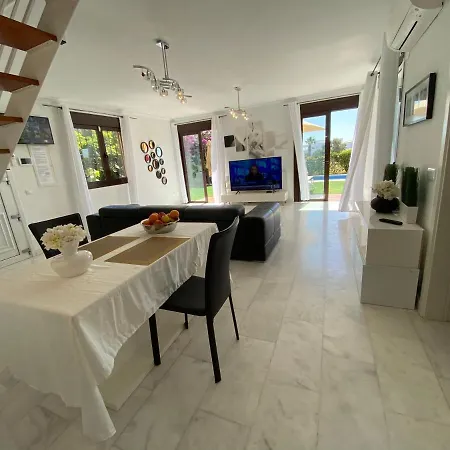 Splendid Star Tenerife Jacuzzi Pool Villa *