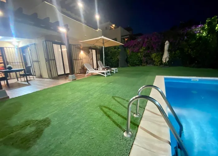 Splendid Star Tenerife Jacuzzi Pool וילה