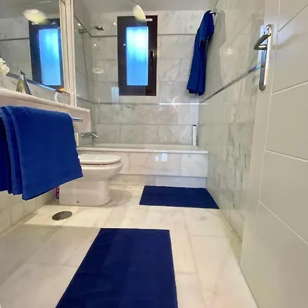 Splendid Star Tenerife Jacuzzi Pool *