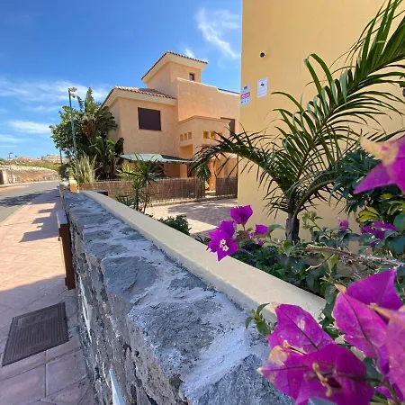 Villa Splendid Star Tenerife Jacuzzi Pool *