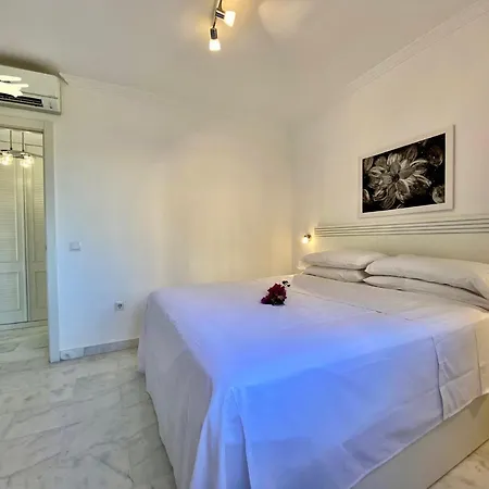 빌라 Splendid Star Tenerife Jacuzzi Pool 산미겔데아보나