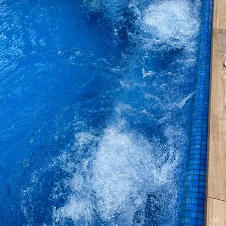 Splendid Star Tenerife Jacuzzi Pool * 산미겔데아보나