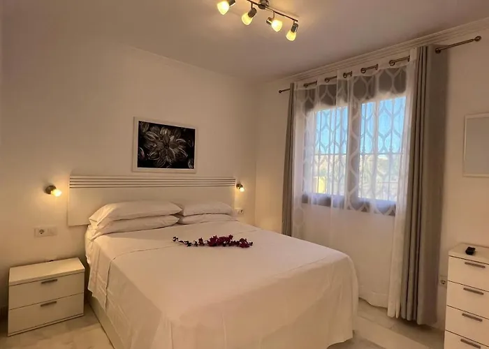 Splendid Star Tenerife Jacuzzi Pool Villa