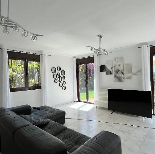 Splendid Star Tenerife Jacuzzi Pool Villa *