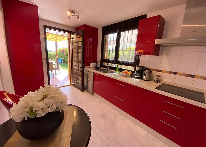 וילה Splendid Star Tenerife Jacuzzi Pool סן מיגל דה אבונה